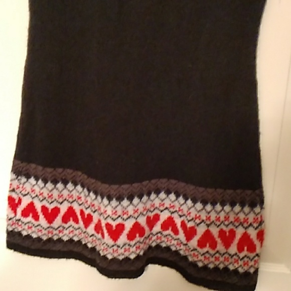 Wet Seal Heart Knit Sweater Top - Picture 9 of 9